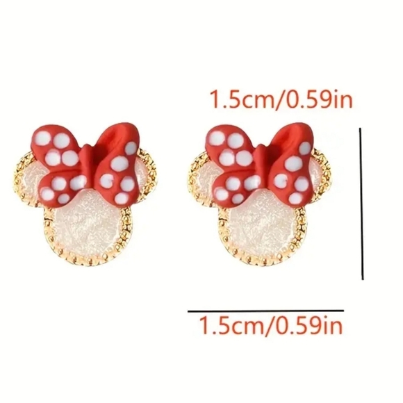 NIB MINNIE MOUSE DISNEY STUD EARRINGS  🐭 - Picture 3 of 3